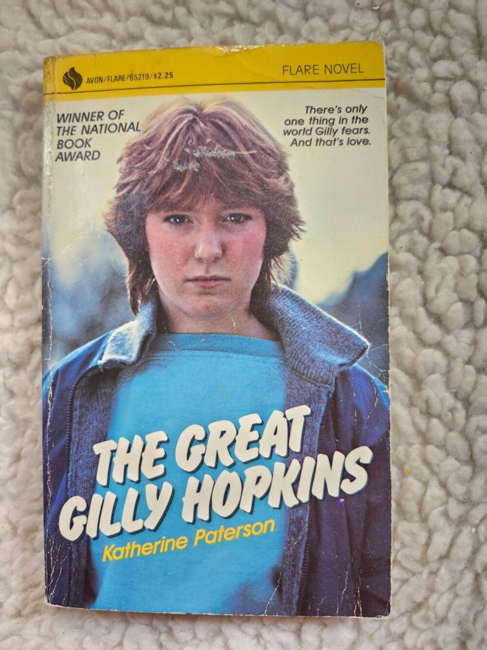 The Great Gilly Hopkins Katherine Paterson Paperback Avon Flare 1983 Used Good